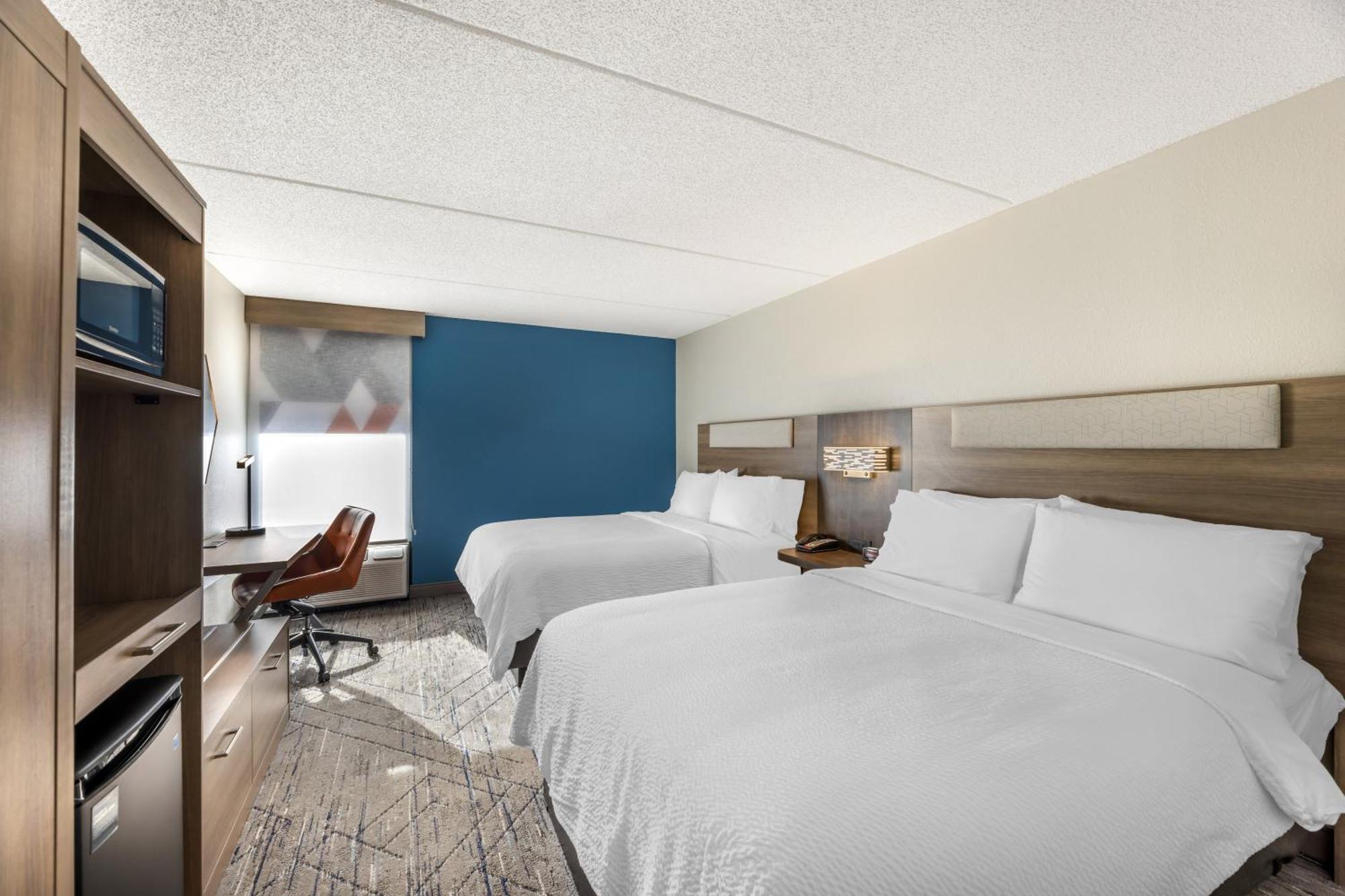 Holiday Inn Express Crestwood By Ihg Exterior foto