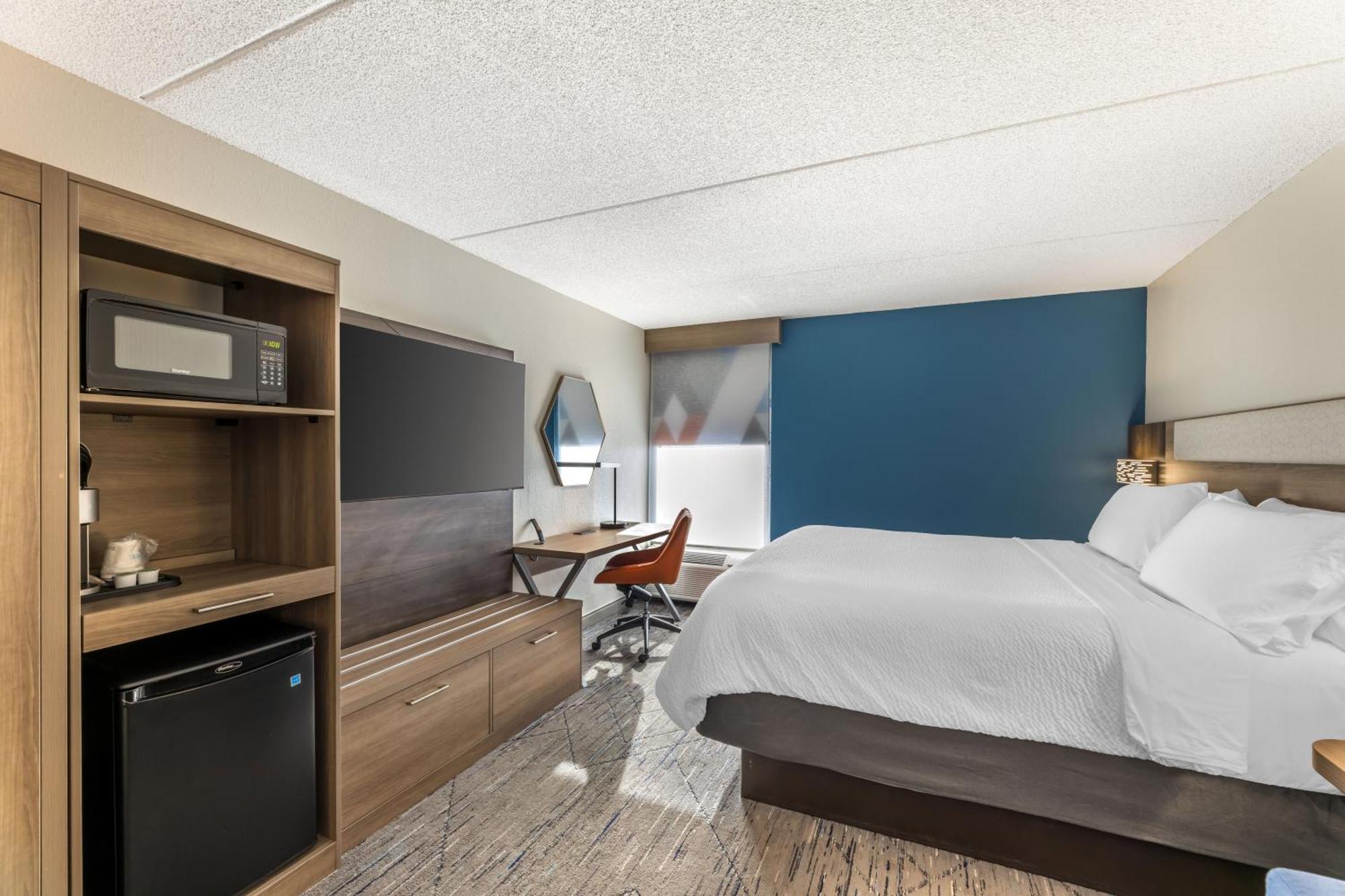 Holiday Inn Express Crestwood By Ihg Exterior foto