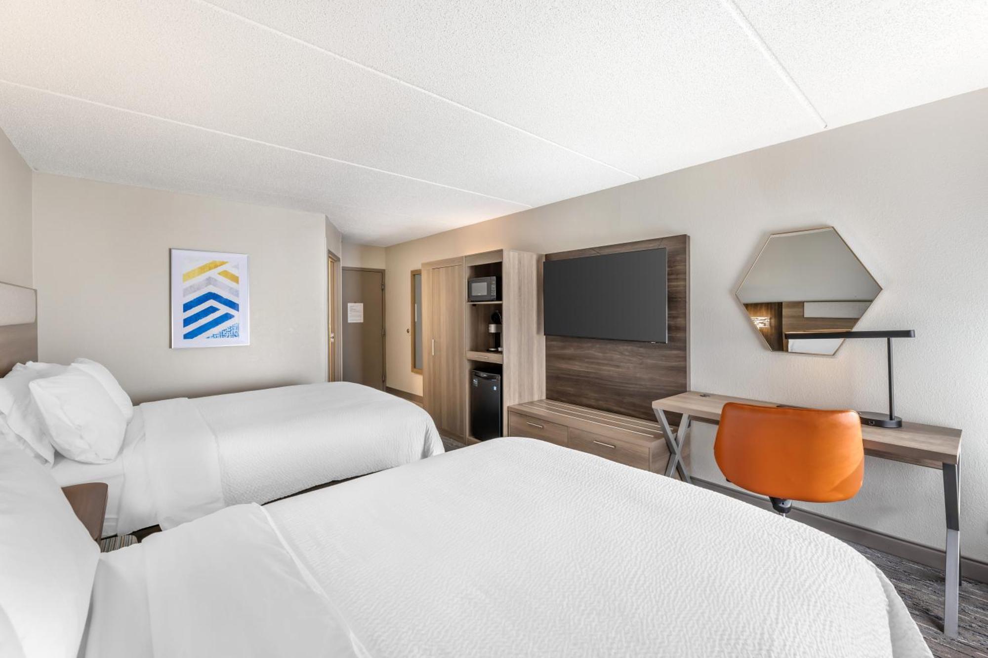 Holiday Inn Express Crestwood By Ihg Exterior foto