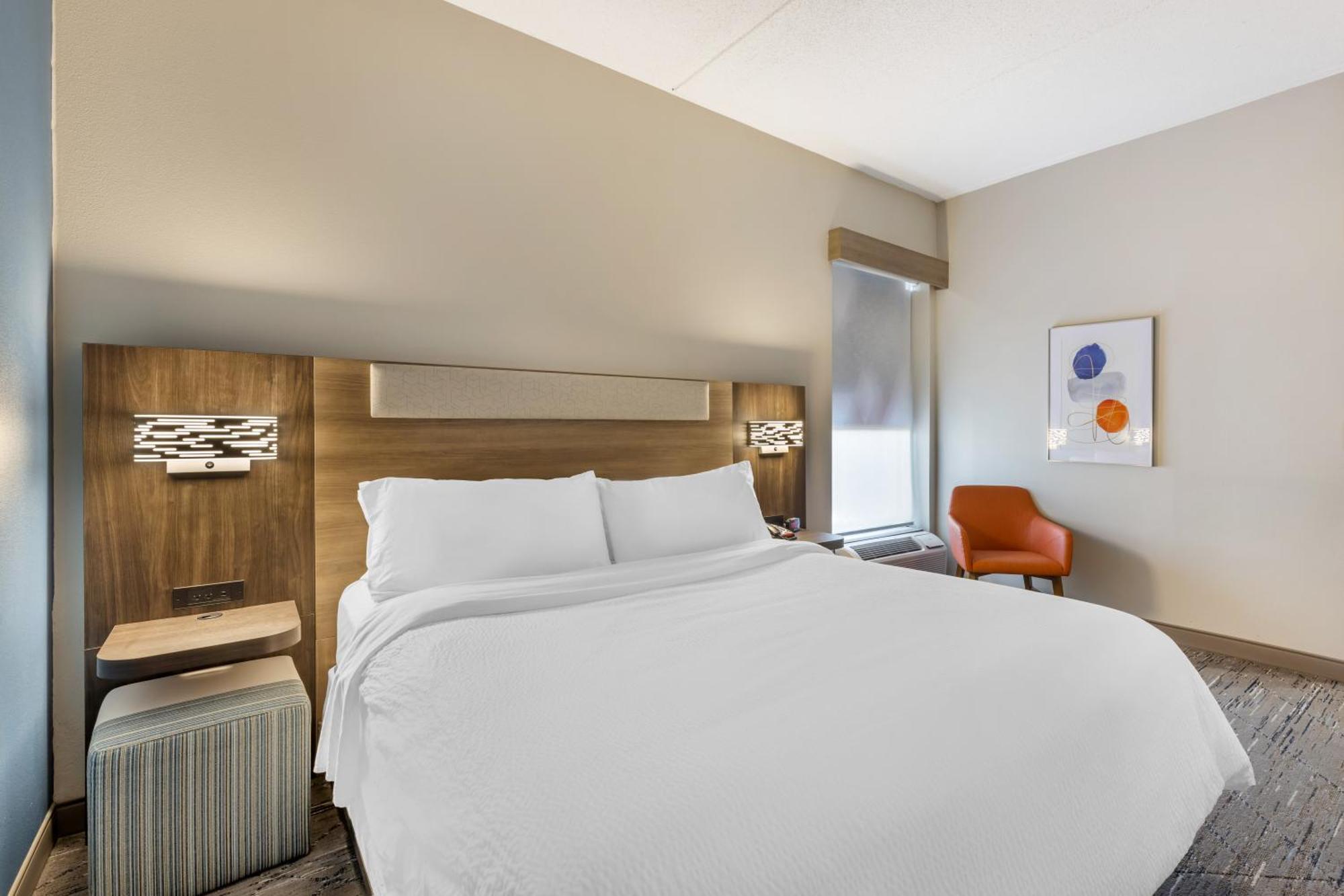 Holiday Inn Express Crestwood By Ihg Exterior foto